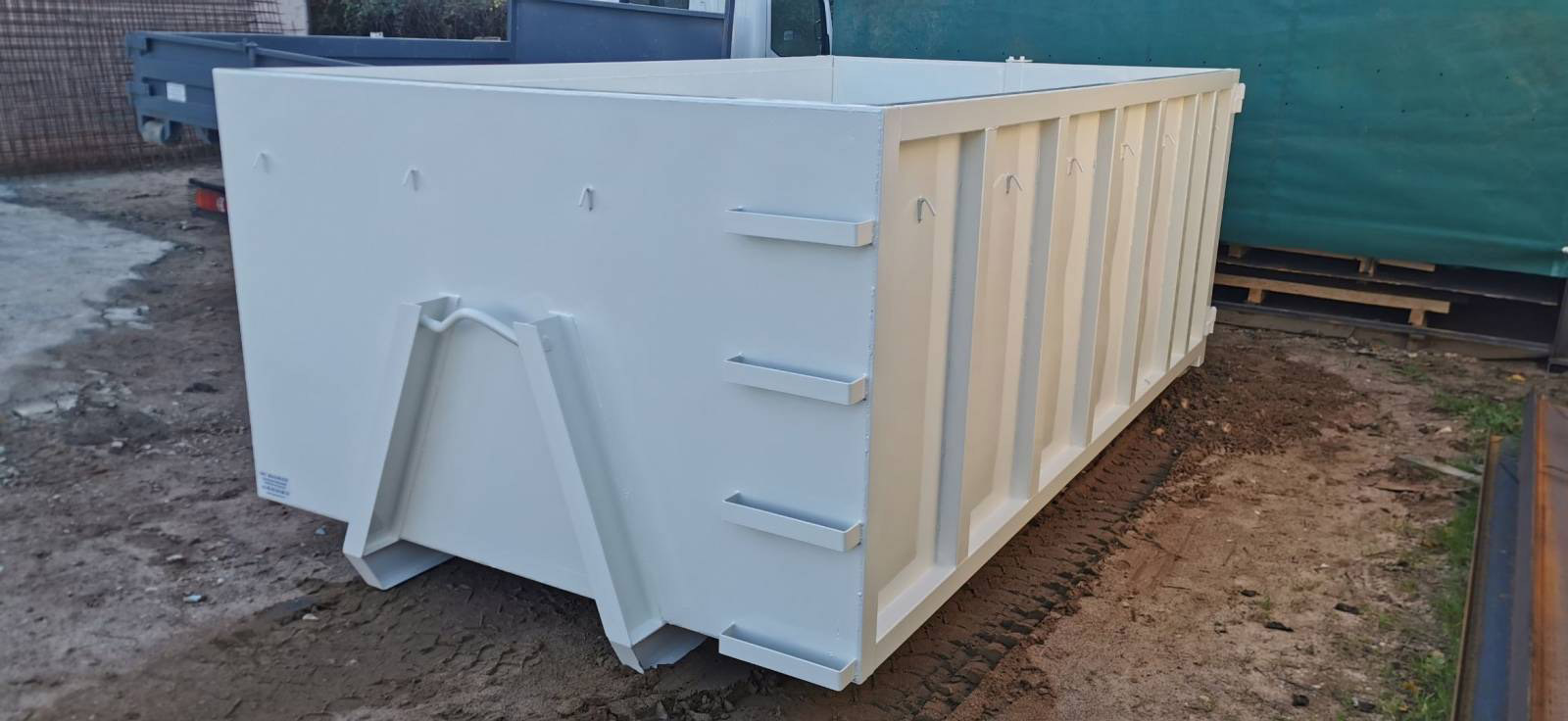 Benne 10m3 a 380€ encombrants, DIB,tout venant isolant non autorisé, gravats, terre vers